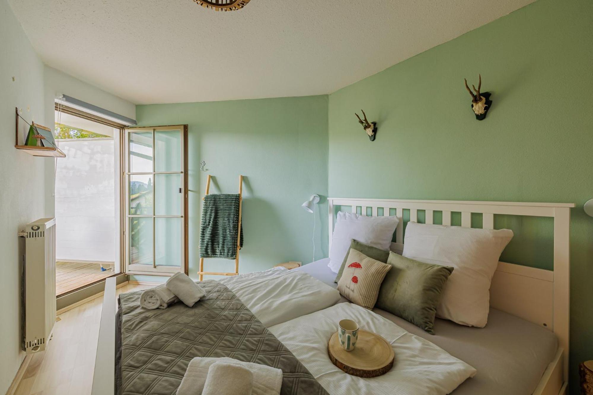 Herzgruen Direkt An Traumhaften Wanderwegen Balkon Mit Toller Aussicht Sauna Im Haus Tiefgarage E-Ladestation Todtnauberg Dış mekan fotoğraf